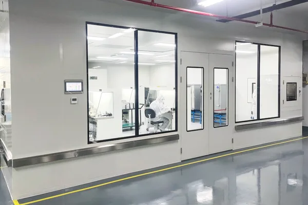 Optical-clean-room