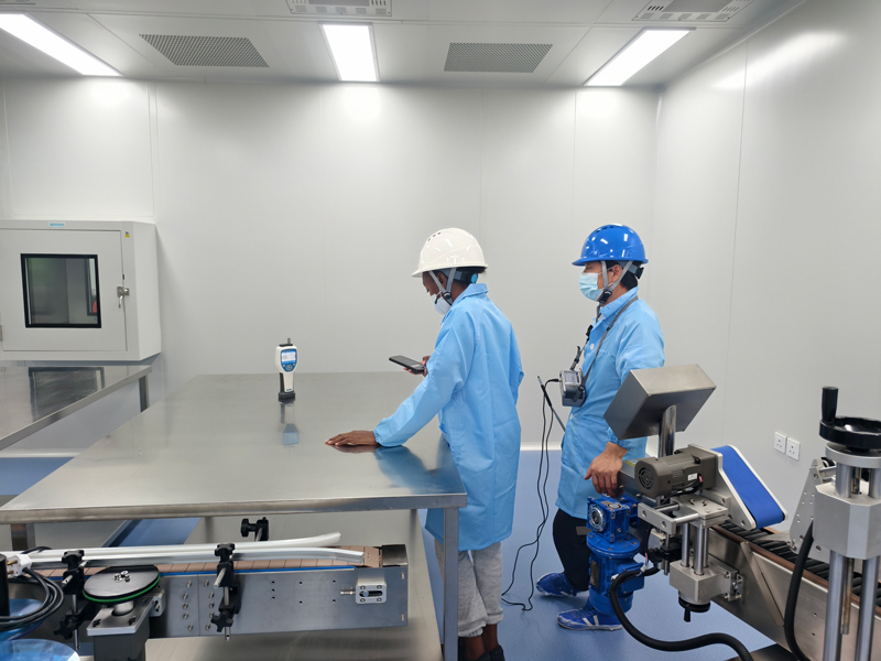 100,000-class-clean-room